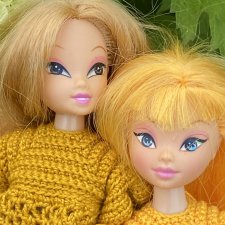 Две лисички.