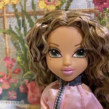 Ну разве она не красотка?