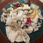 Антикварное и винтажное кружево, элементы и букетики цветов