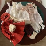 Старенькая одежда для кукол