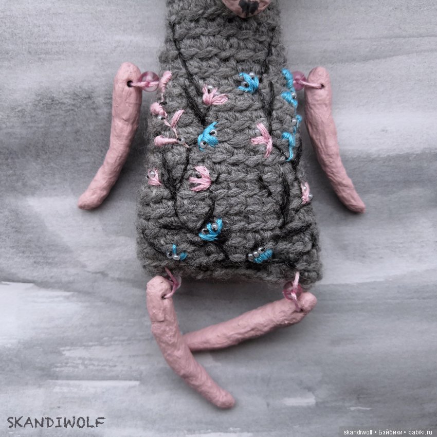 Skandiwoolf авторская кукла вышивка