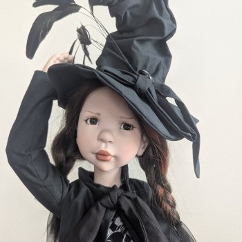 Ведьмочка с юбилейной коллекции 2024  Zwergnase