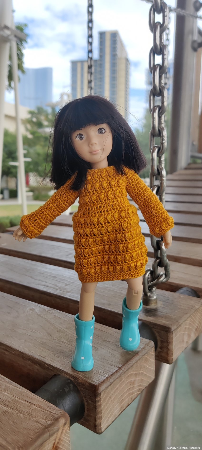 Прошлась по канатной дороге