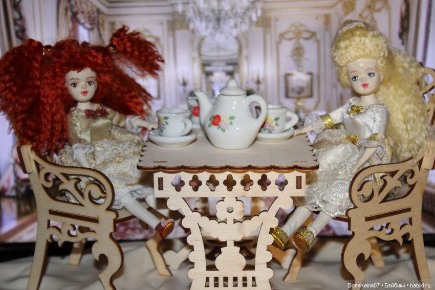 Королевский five-o’clock. Ну а при чём тут старые китайские куклы из 90-х