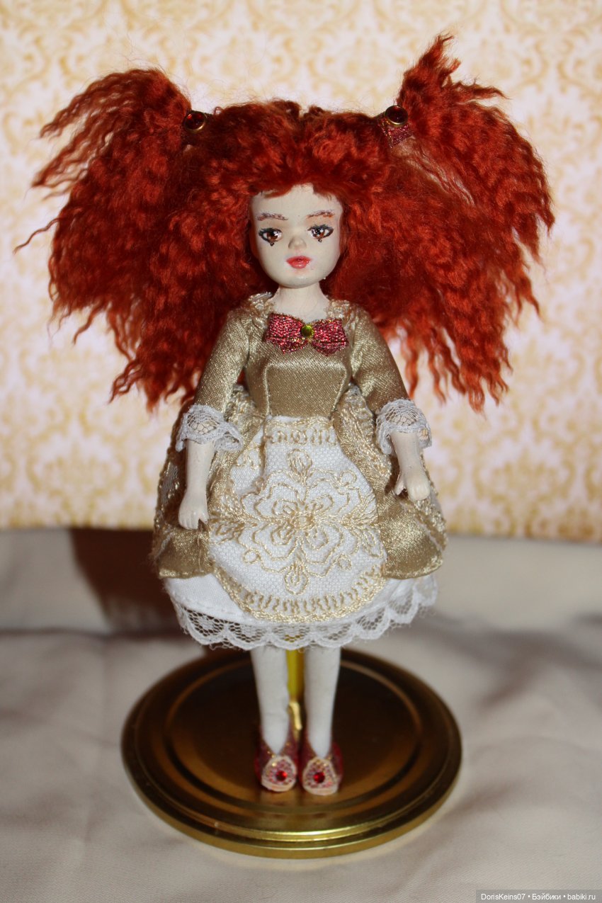 Королевский five-o’clock. Ну а при чём тут старые китайские куклы из 90-х