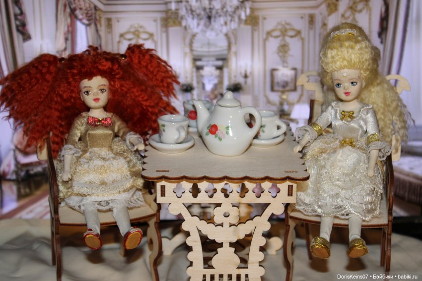 Королевский five-o’clock. Ну а при чём тут старые китайские куклы из 90-х