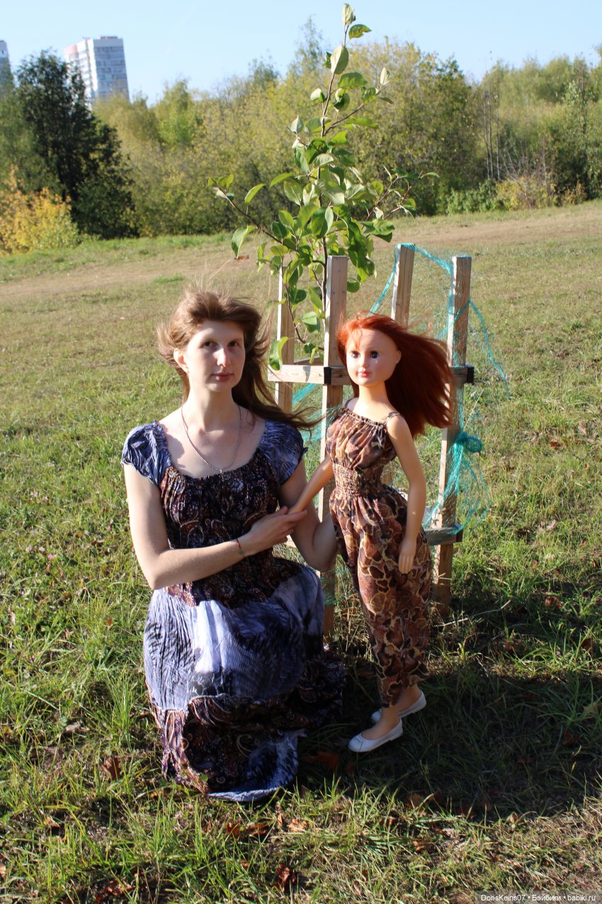 ... из пода-а-аренного ветром крепдешина