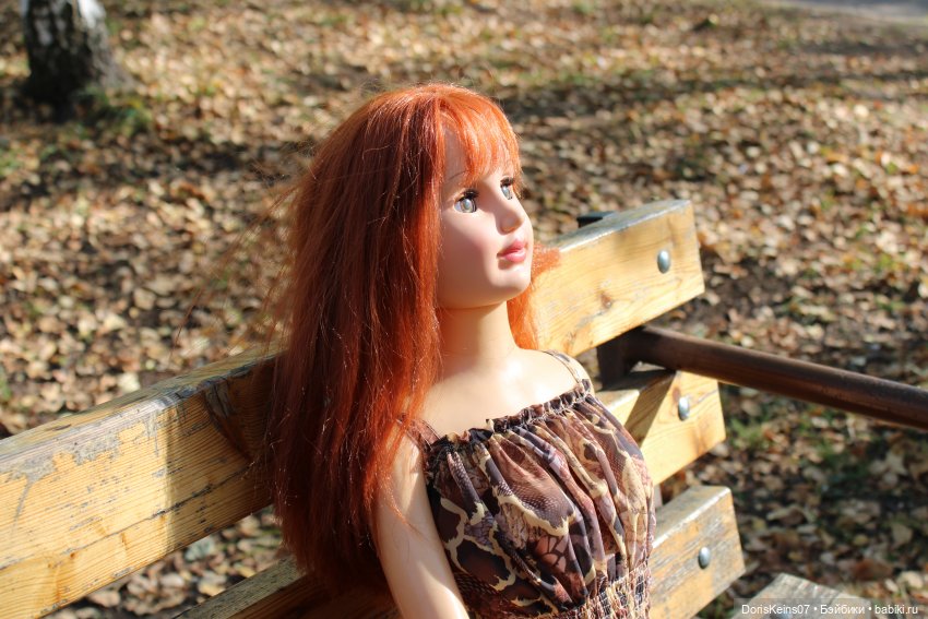 ... из пода-а-аренного ветром крепдешина