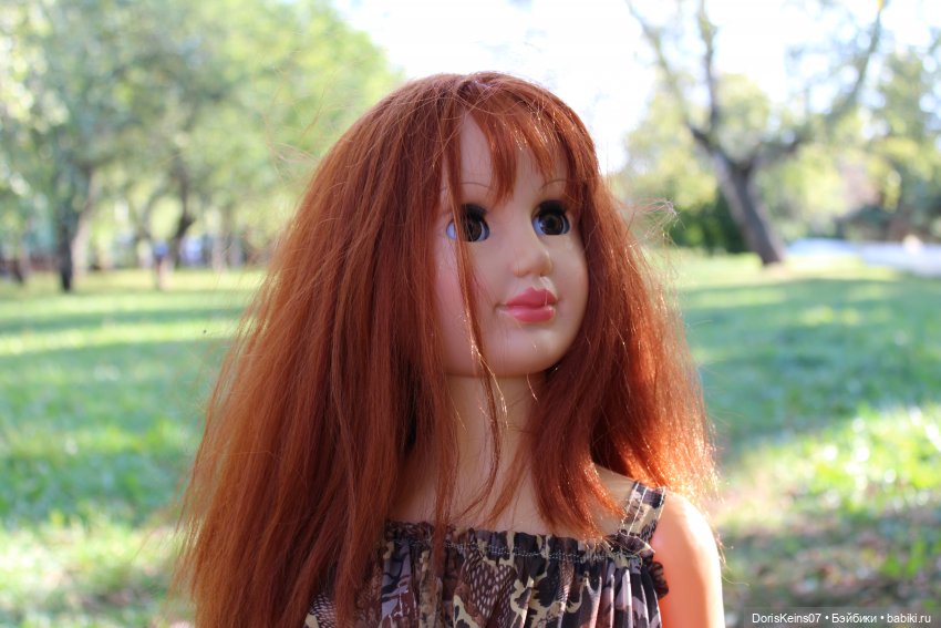 ... из пода-а-аренного ветром крепдешина