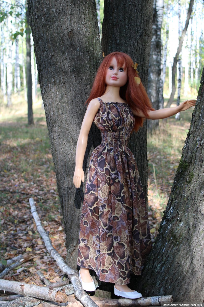 ... из пода-а-аренного ветром крепдешина