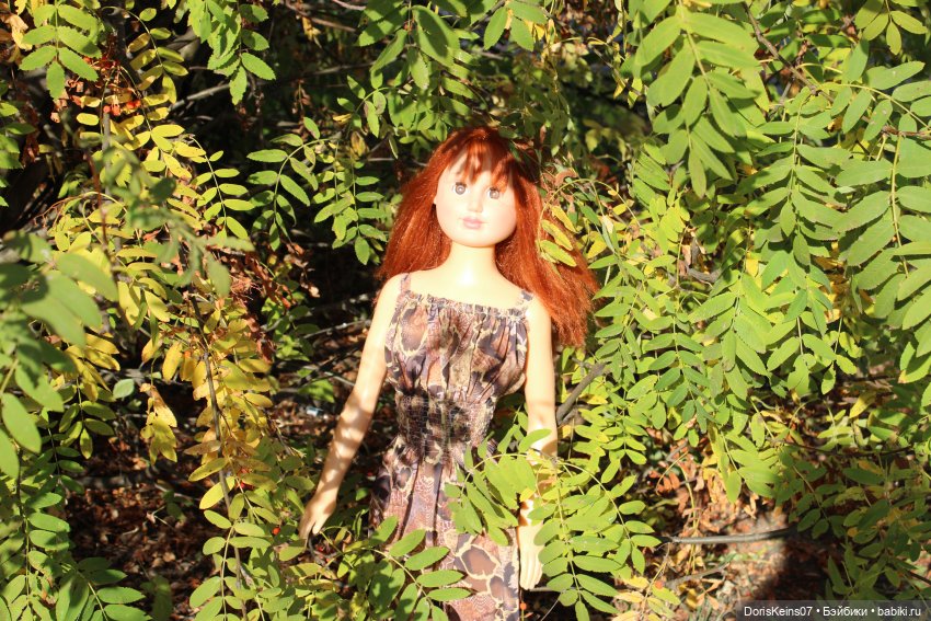 ... из пода-а-аренного ветром крепдешина