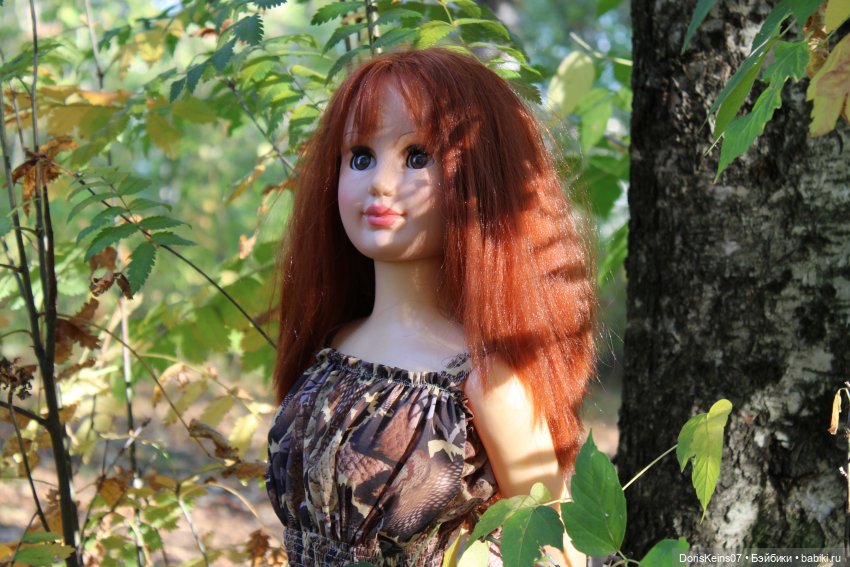 ... из пода-а-аренного ветром крепдешина