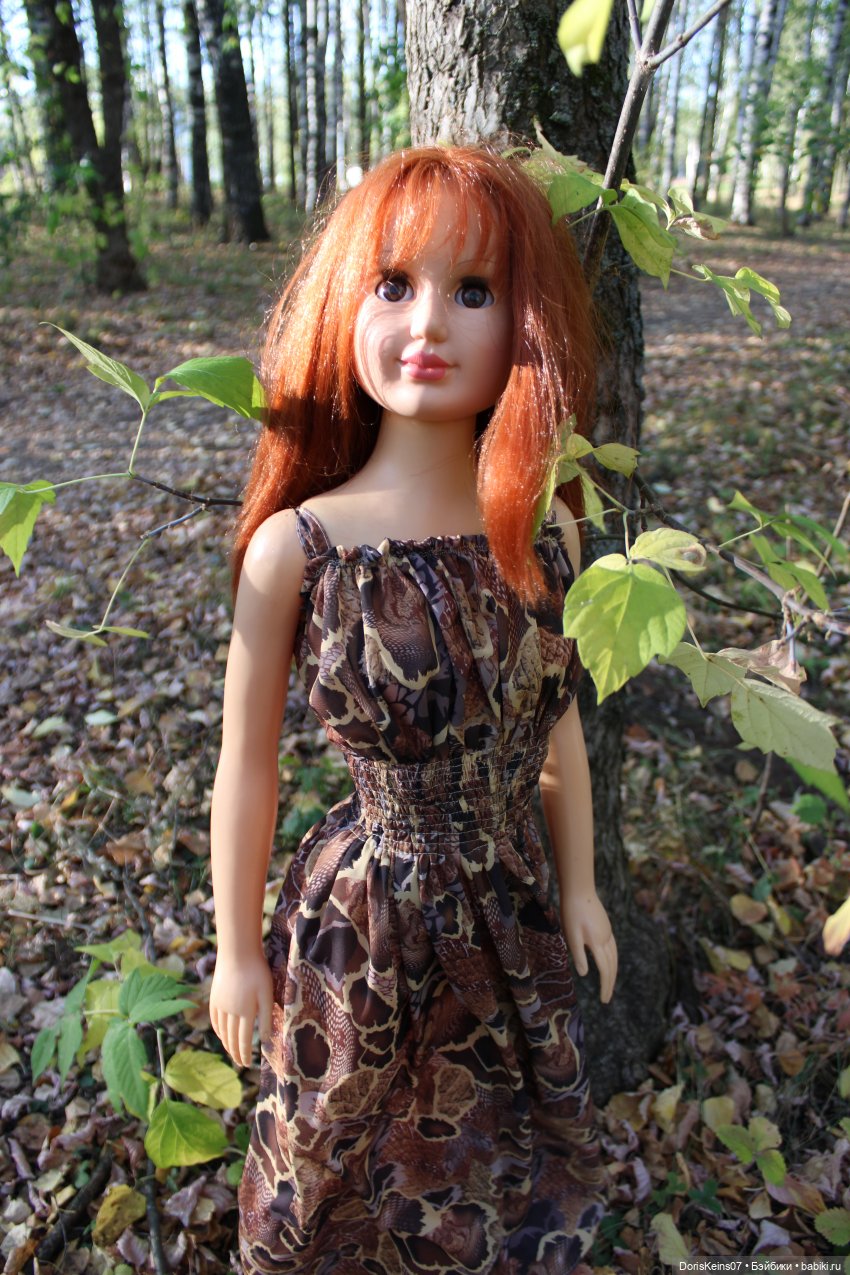 ... из пода-а-аренного ветром крепдешина