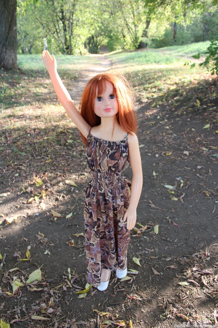 ... из пода-а-аренного ветром крепдешина