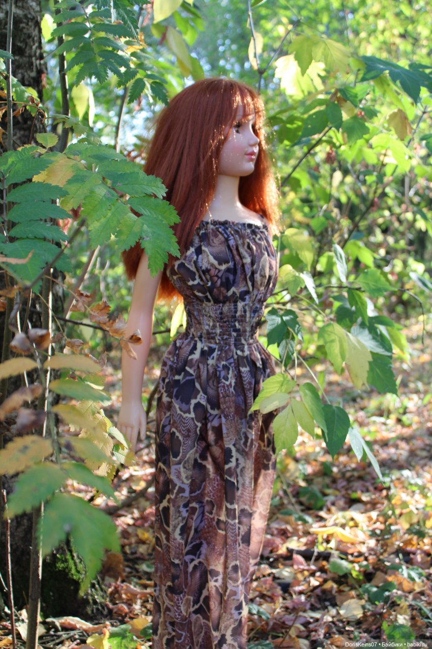 ... из пода-а-аренного ветром крепдешина