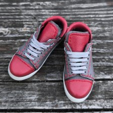 Кроссовки для Томми Amicus