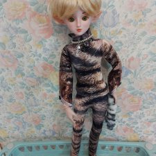 Fashion Dolls  182