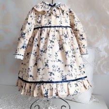 Платье для антикварной куклы Платье для антикварной куклы