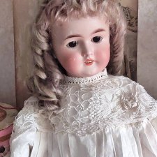 Парик для антикварной куклы