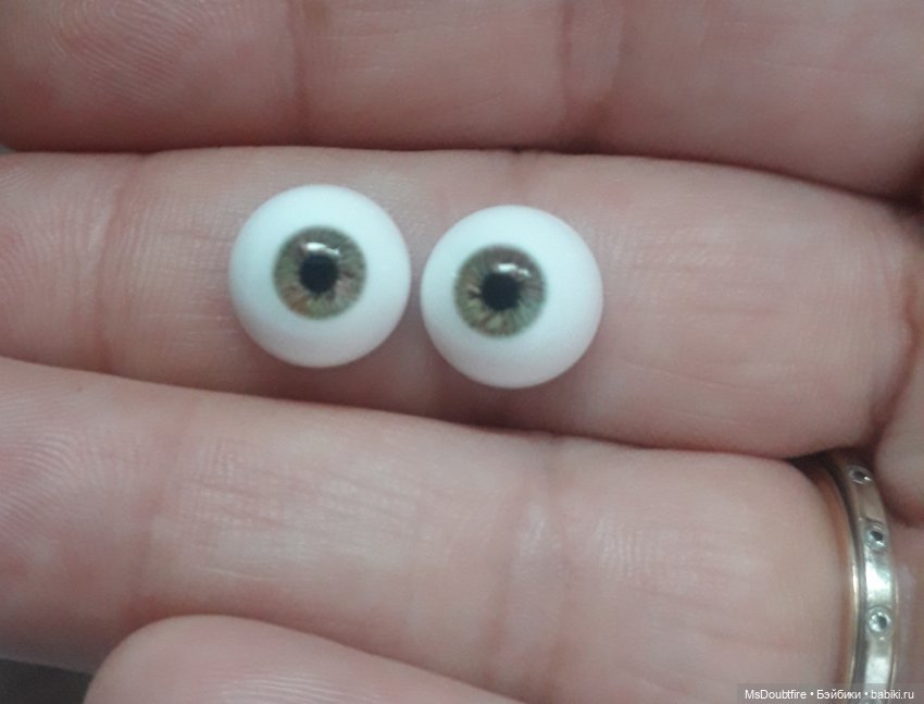 Когда покупка это не просто глаза для куклы, но и сюрприз (фото 3)