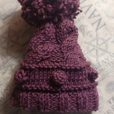 Шапка с бумбошкой