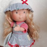 Девочка Pippa испанской фабрики Nines D' Onil