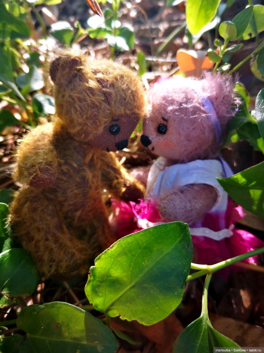 Мишка малышка, в каждом сердце теплится любовь