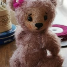 Мишка малышка, в каждом сердце теплится любовь