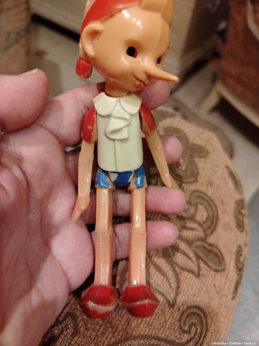 Буратино советский совсем небольшой!)