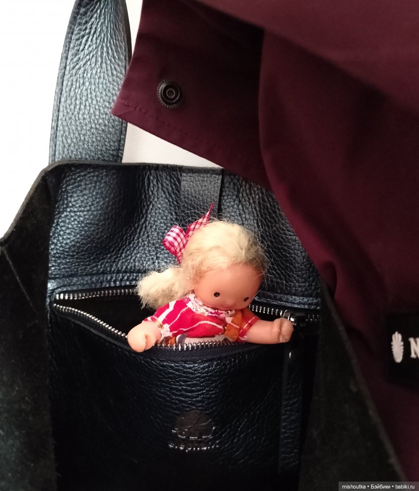 Девочка на качелях — Игрушки СССР и советского детства: резиновые (фото 5)