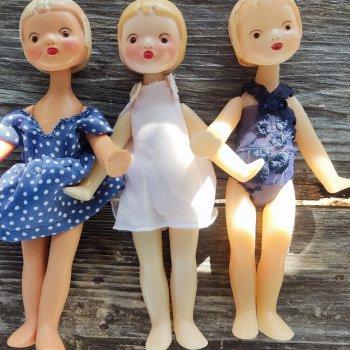 Три советские сестрёнки.