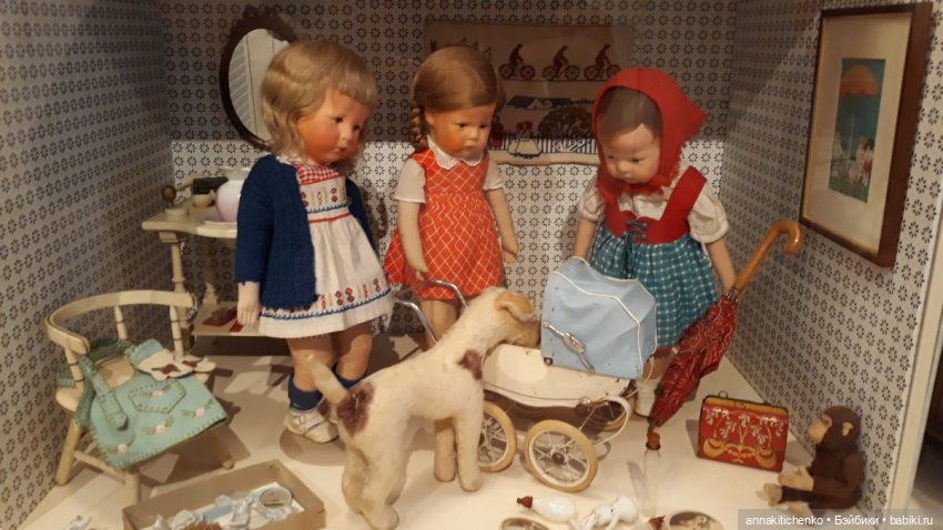 И вот уже зовут по отчеству, а в детство заглянуть так хочется