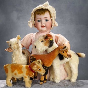 Антикварные куклы и их игрушки. Фотографии часть 2