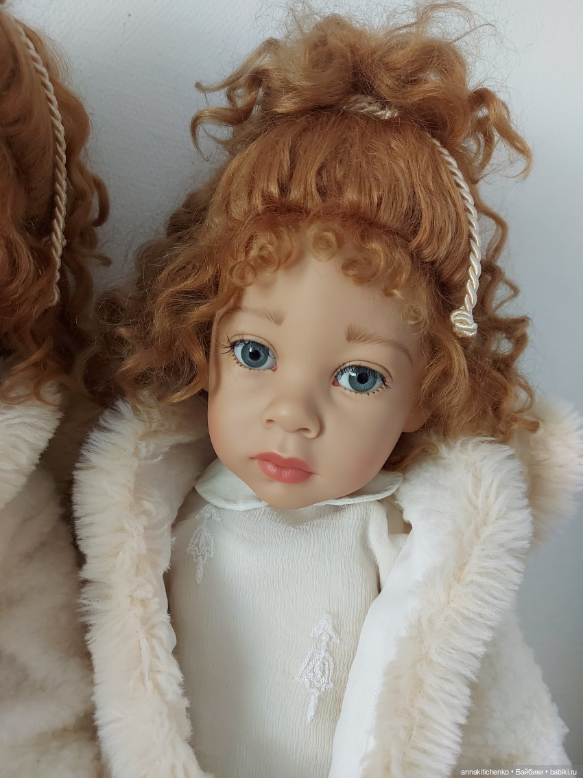 Мы с тобой близняшки что ли