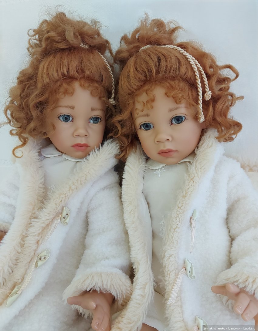 Мы с тобой близняшки что ли