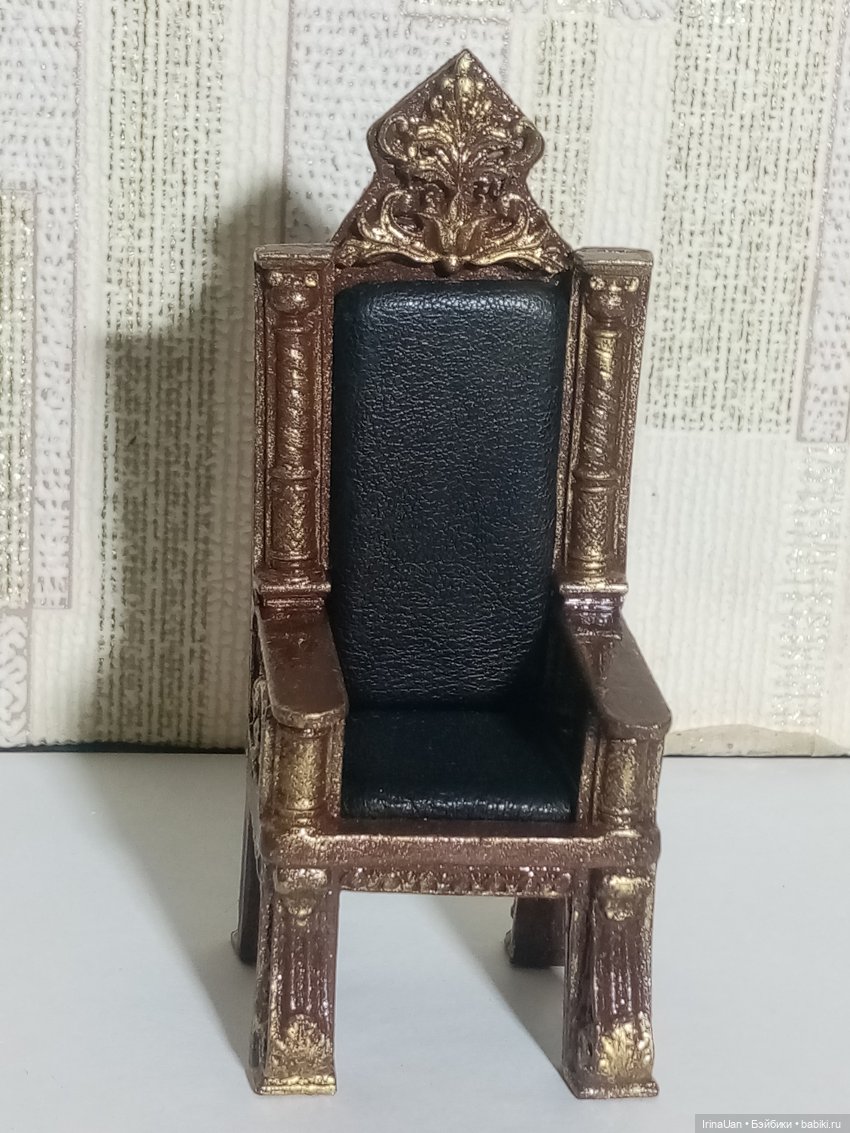 Письменный стол и кабинетное кресло (фото 7)