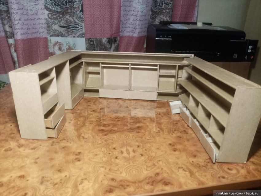 Гардеробная для малышек — Мебель для кукол и домиков: фото (фото 9)