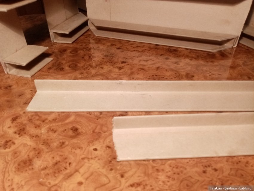 Гардеробная для малышек — Мебель для кукол и домиков: фото