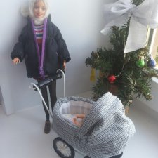 Коляска для беременной куклы