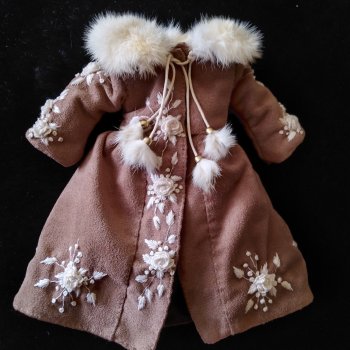 Готовь сани летом