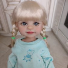 Продам очень красивый паричок из локонов козочки размер 8-9