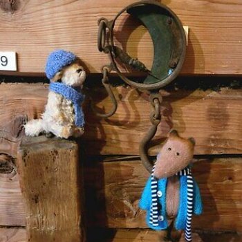 Усадьба, крокет, электричество, барабан, светец все это бабайки увидели в одном месте