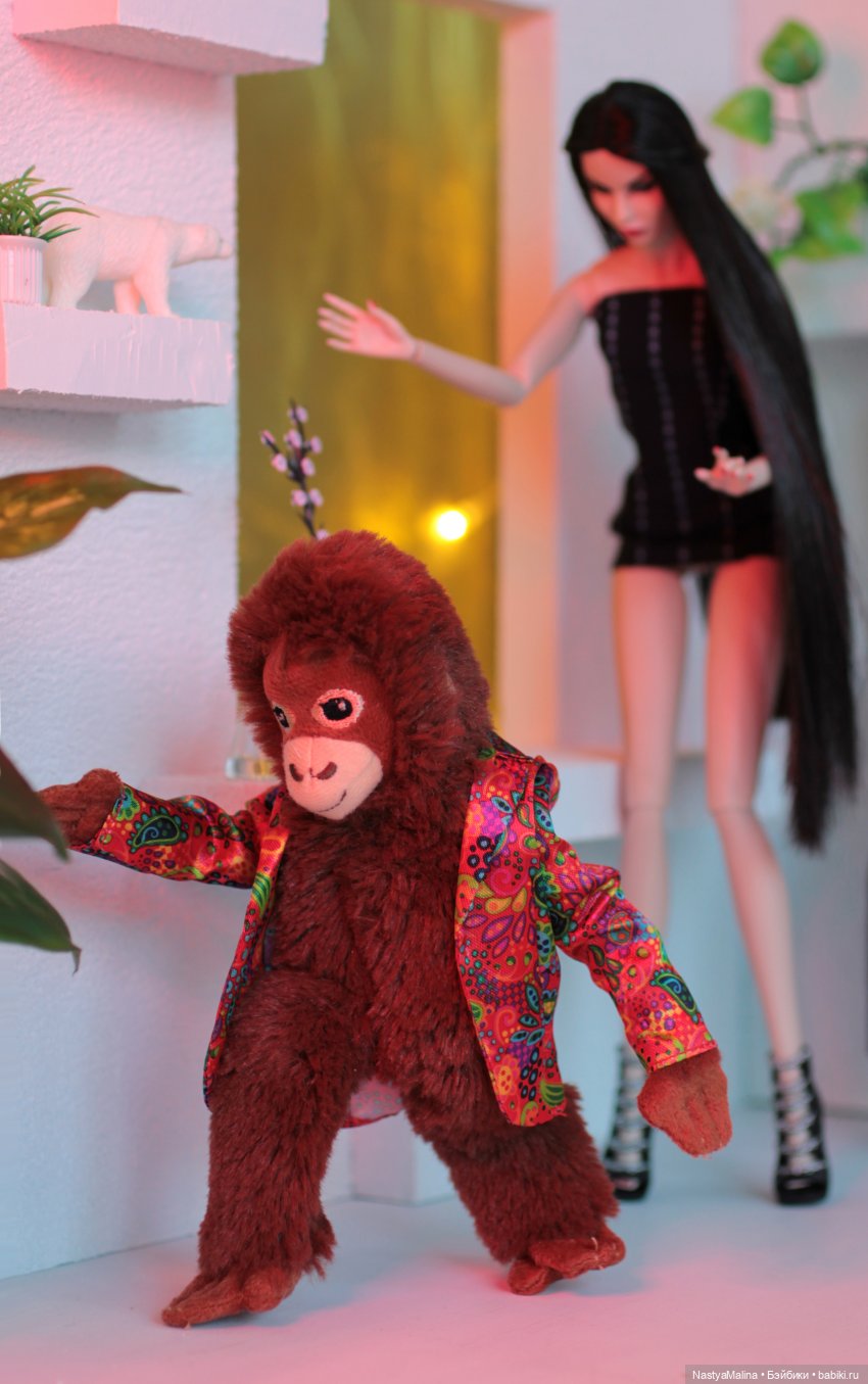 Немного о персонажах) (девочки)