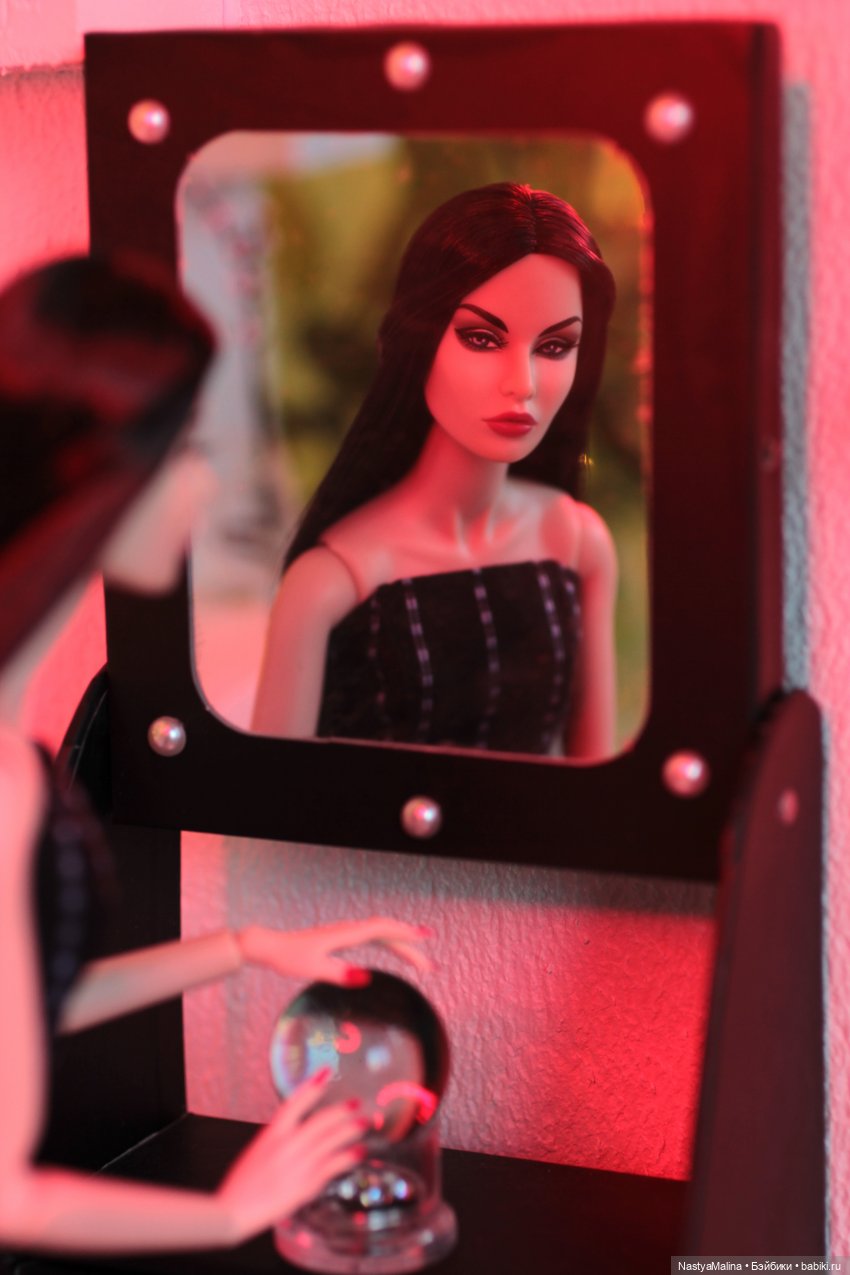 Гадания Райны | Бэйбики Гадания Райны — Куклы Integrity Toys (Интегрити): Poppy Parker (фото 4)