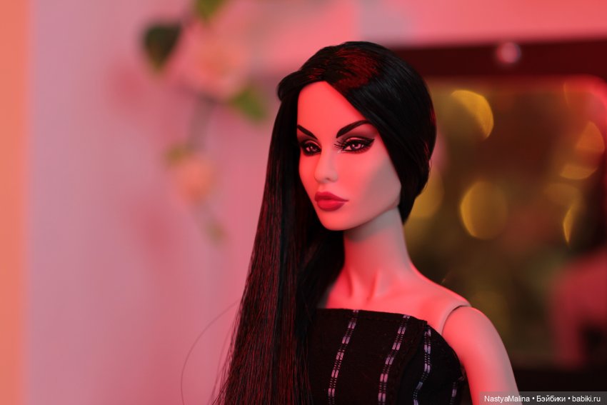 Гадания Райны | Бэйбики Гадания Райны — Куклы Integrity Toys (Интегрити): Poppy Parker