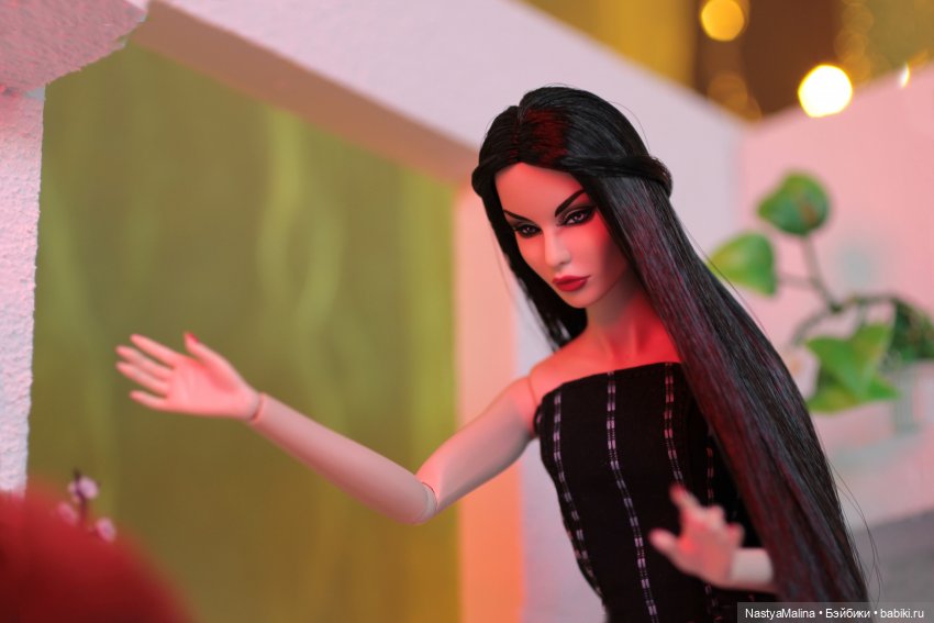 Гадания Райны | Бэйбики Гадания Райны — Куклы Integrity Toys (Интегрити): Poppy Parker