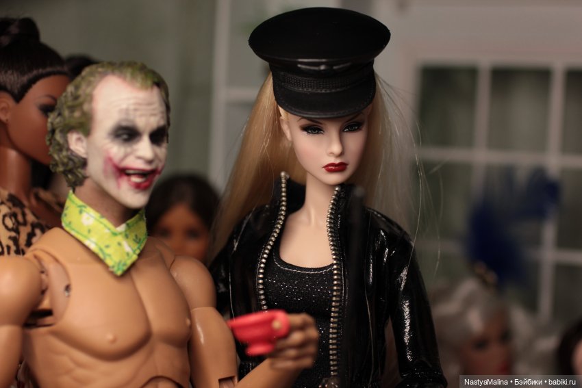 Суд Генриетты - часть 2 | Бэйбики Суд Генриетты - часть 2 — Куклы Integrity Toys (Интегрити): Poppy Parker (фото 10)