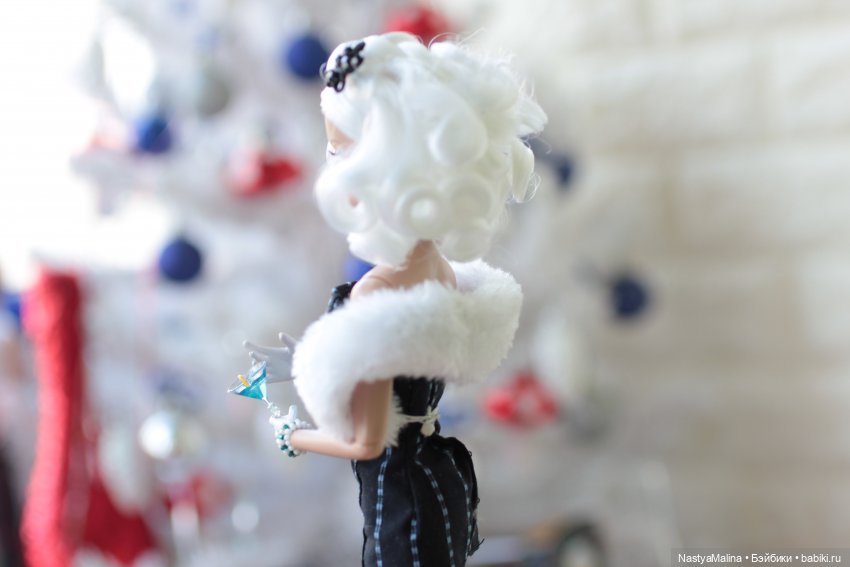 Новогодний приезд Лукаса — Куклы Integrity Toys (Интегрити): Poppy Parker