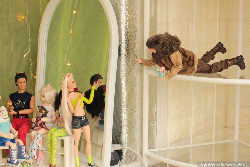 Урок у Хагрида — Куклы Integrity Toys (Интегрити): Poppy Parker