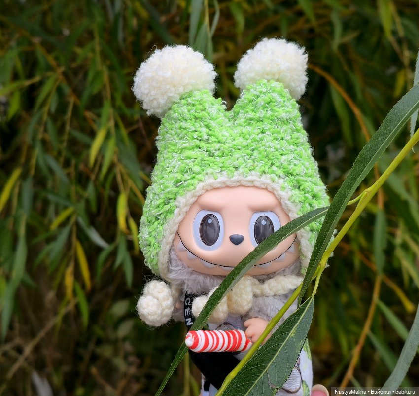 Прогулка Туристы и ВИПа) — Игрушки Labubu (Лабубу) и The Monsters: Pop Mart